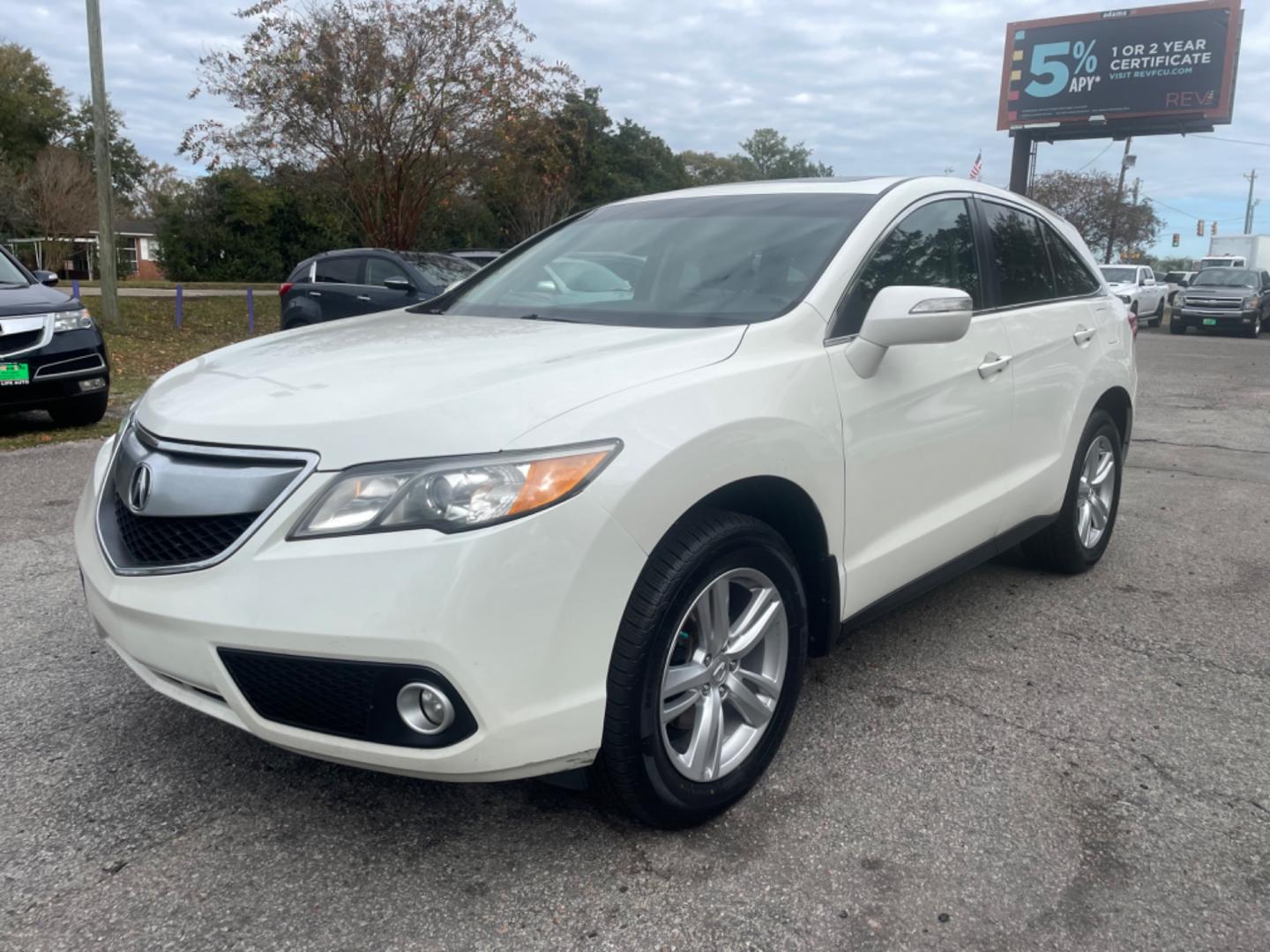 2013 WHITE ACURA RDX (5J8TB3H33DL) with an 3.5L engine, Automatic transmission, located at 5103 Dorchester Rd., Charleston, SC, 29418-5607, (843) 767-1122, 36.245171, -115.228050 - Certified One Owner Vehicle with Leather, Sunroof, CD/AUX/Sat, Hands-free Phone, Backup Camera, Dual Climate Control, Power Everything (windows, locks, seats, mirrors), Heated Seats, Push Button Start, Keyless Entry, Alloy Wheels. 146k miles Located at New Life Auto Sales! 2023 WINNER for Post & Co - Photo#2